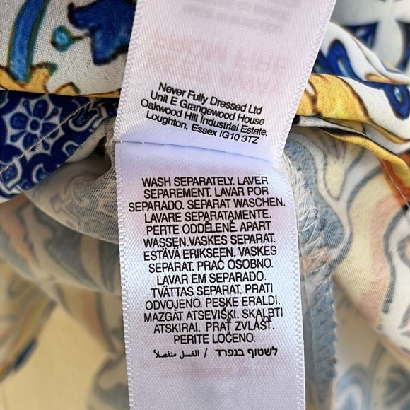 NEVER FULLY DRESSED NWOT Amalfi printed Women’s Blouse- Size 6 - Picture 9 of 13